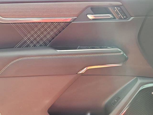 New 2026 GMC Acadia Denali w/ Super Cruise Package image 9