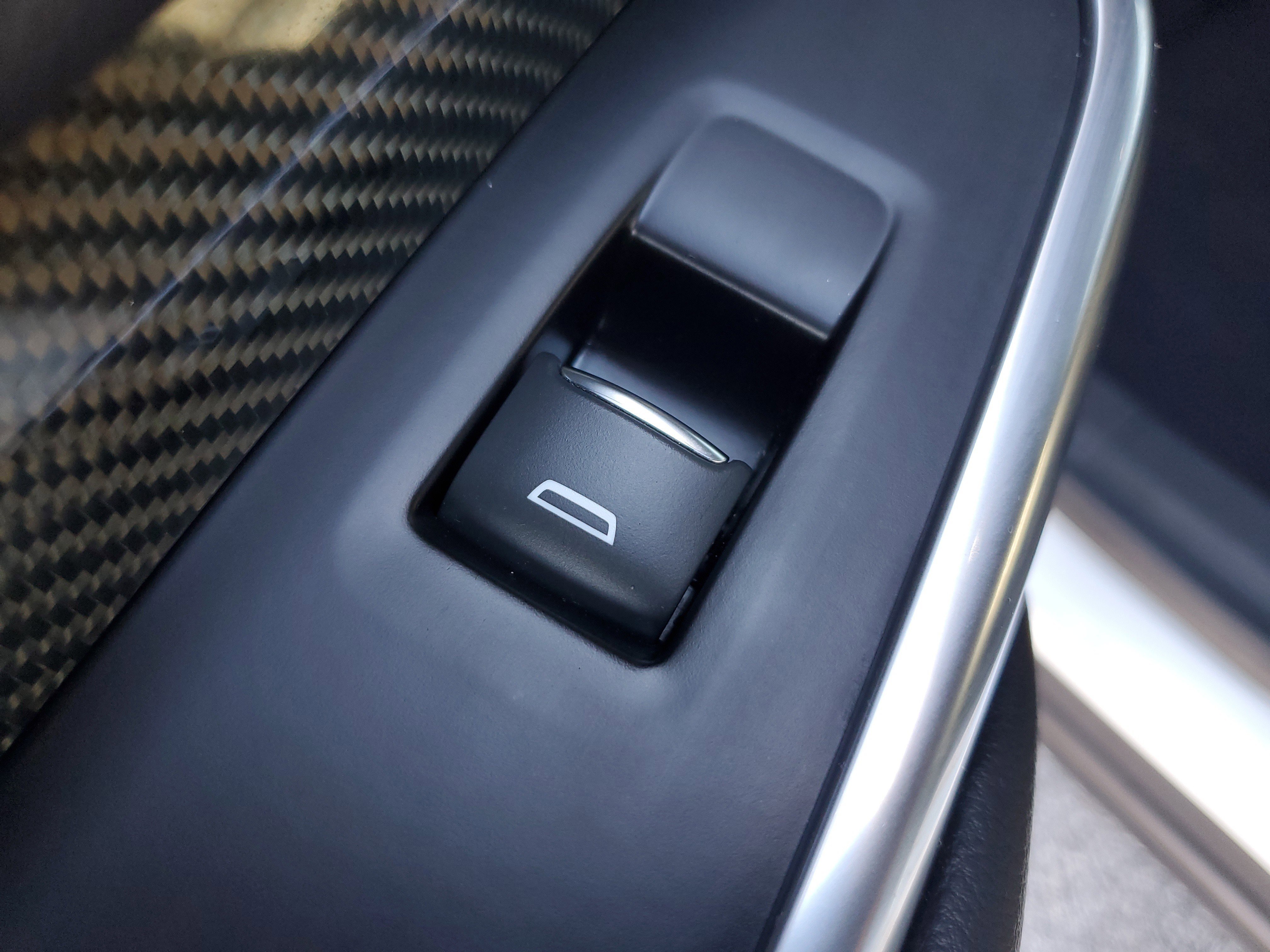 Used 2022 Cadillac XT4 Sport w/ Enhanced Visibility Package image 16