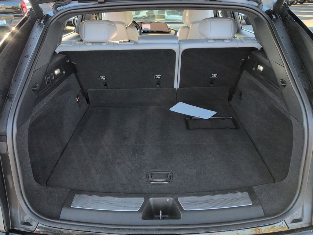 Certified 2023 Cadillac Lyriq 2WD image 28