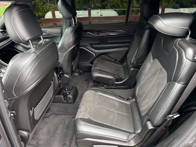 Used 2022 Jeep Grand Cherokee L Laredo AWD/4WD image 16