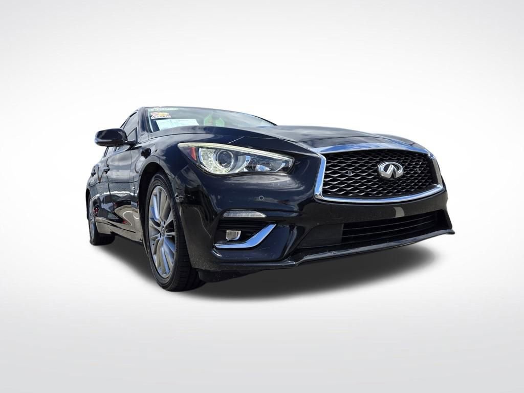 Used 2018 INFINITI Q50 Luxe w/ Sensory Package (Luxe) image 54