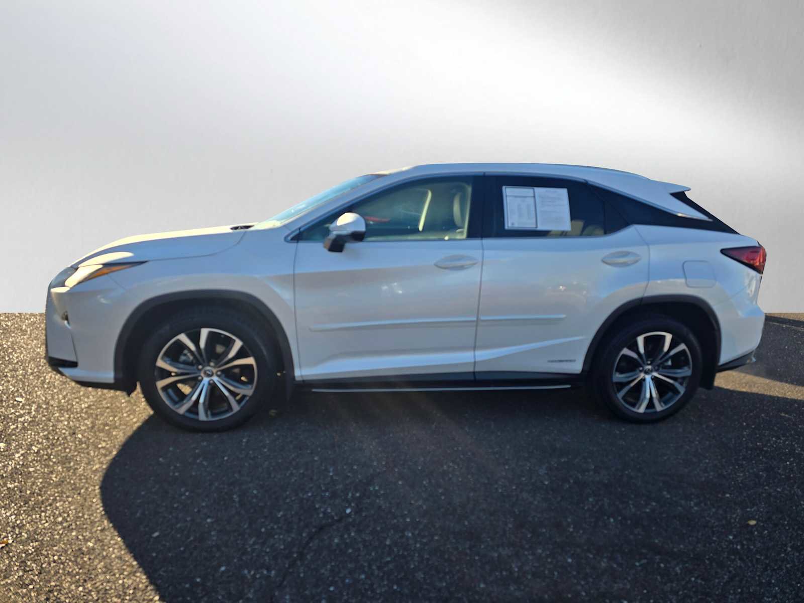 Certified 2019 Lexus RX 450h F Sport image 6