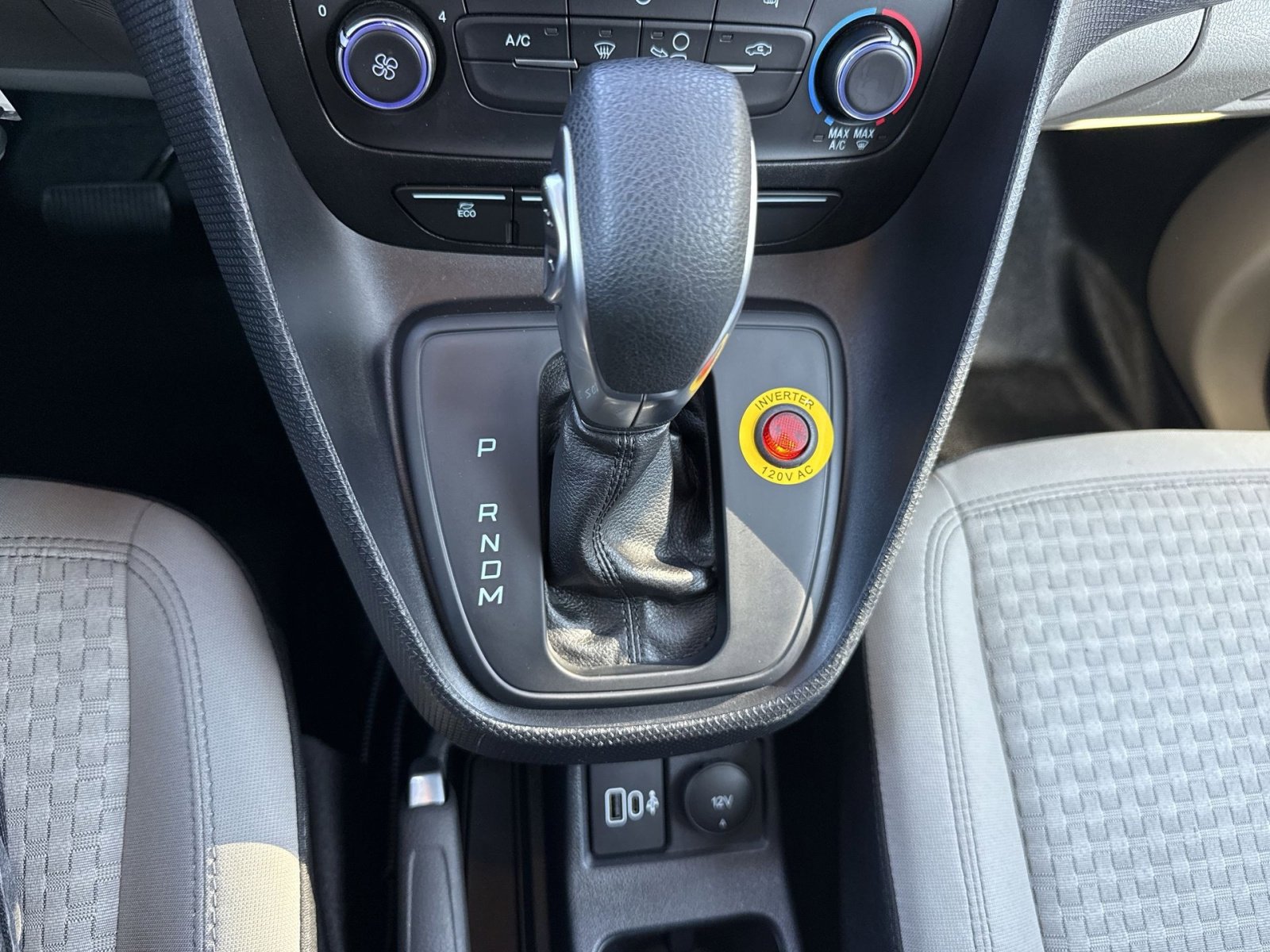 Used 2022 Ford Transit Connect XLT FWD image 21