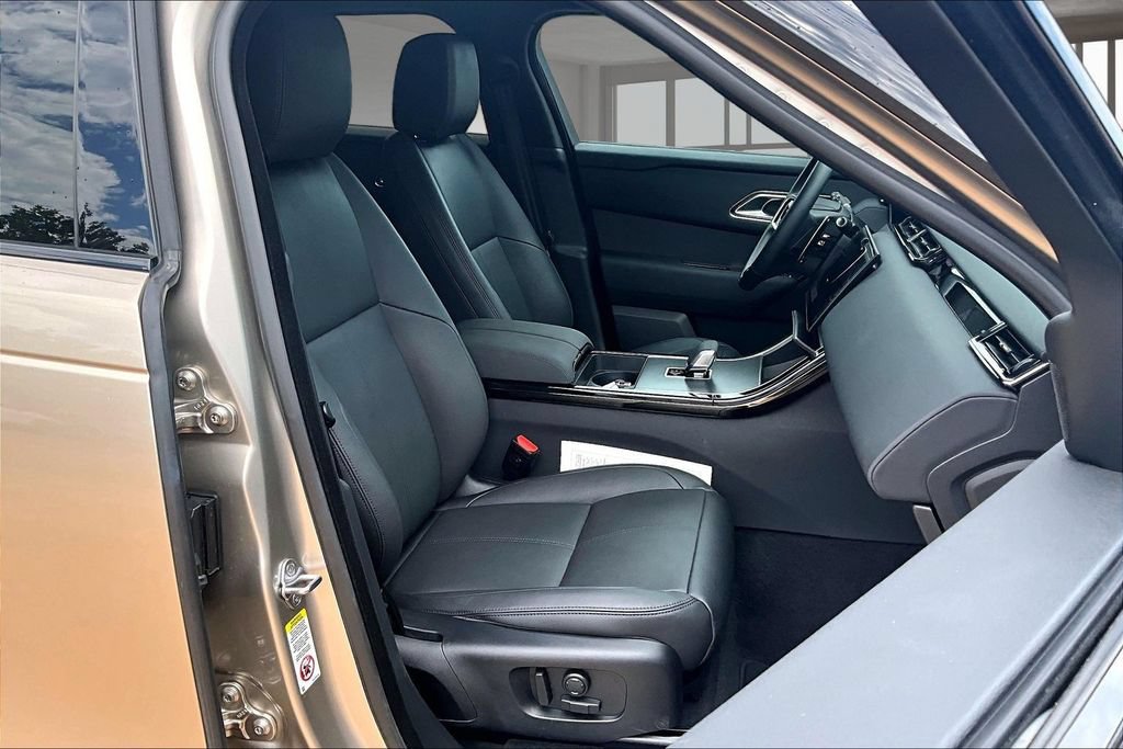 Certified 2026 Land Rover Range Rover Velar S AWD/4WD image 7