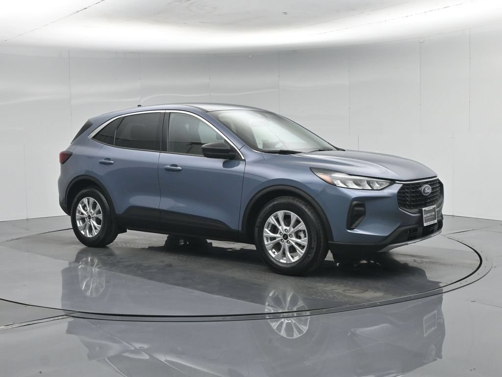 Certified 2023 Ford Escape Active FWD image 25