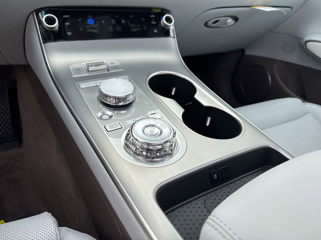 New 2026 Genesis GV70 2.5T Advanced AWD/4WD image 22