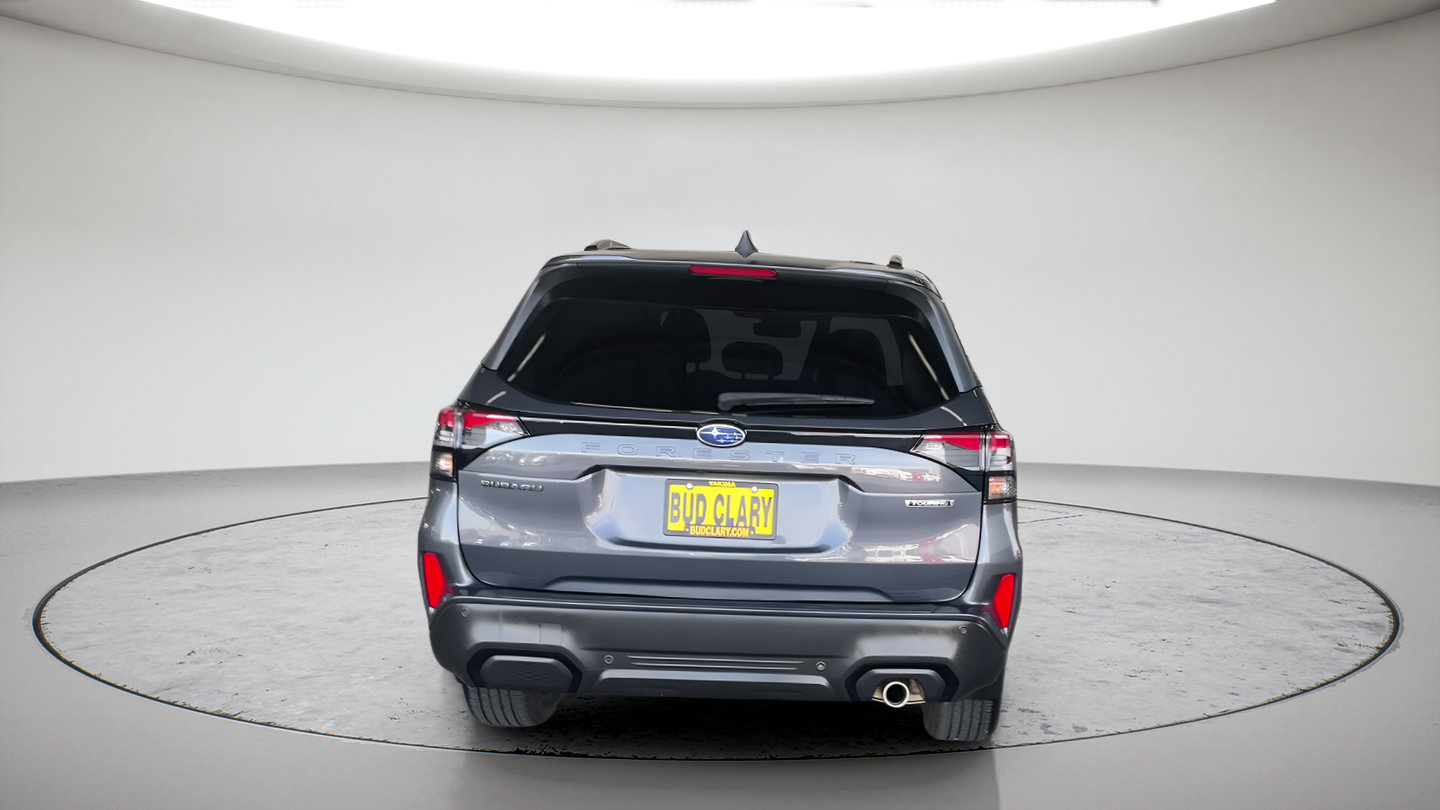 Used 2025 Subaru Forester Touring AWD/4WD image 8