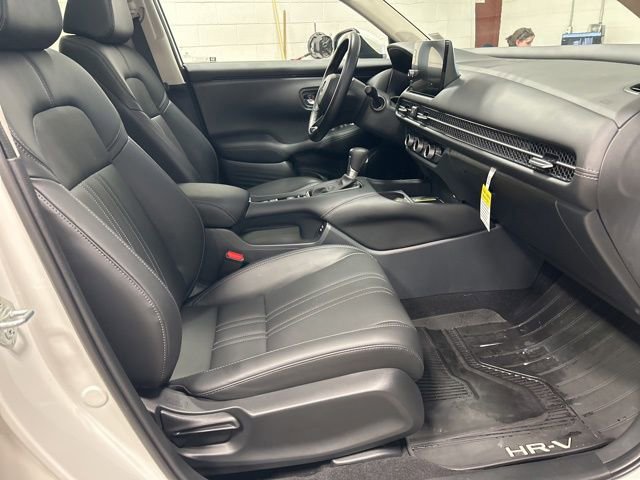 Certified 2025 Honda HR-V EX-L image 18