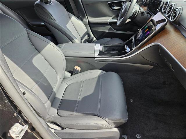 Used 2025 Mercedes-Benz C 300 Sedan image 19