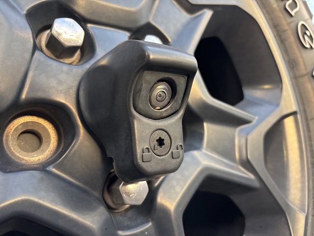 Used 2023 Jeep Wrangler Unlimited image 6