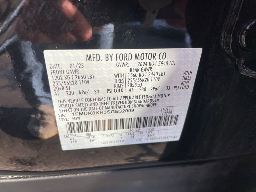 Used 2025 Ford Explorer ST-Line image 46