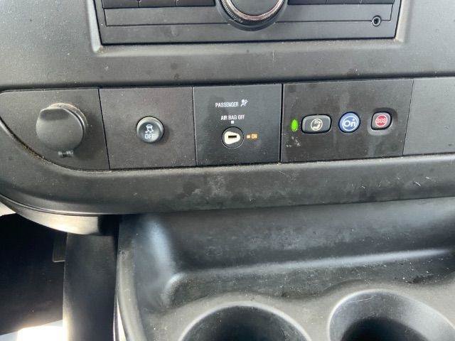Used 2019 Chevrolet Express 2500 w/ Driver Convenience Package RWD image 22