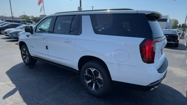 New 2026 GMC Yukon XL AT4 w/ AT4 Premium Plus Package AWD/4WD image 8