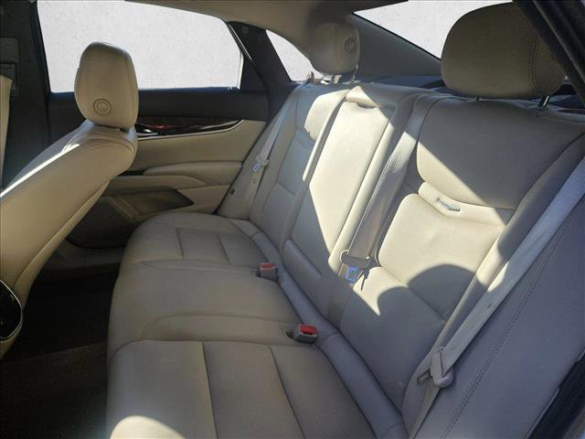 Used 2015 Cadillac XTS Luxury image 14