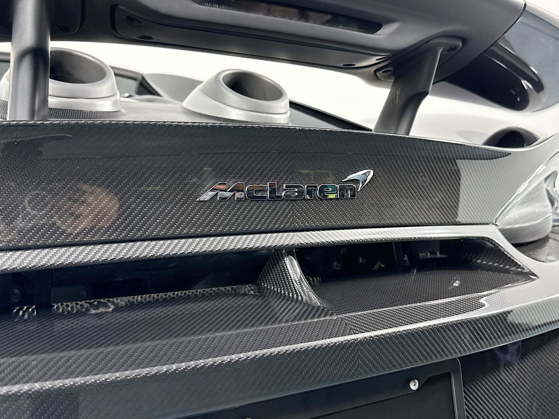 Used 2020 McLaren 600LT Spider RWD image 61