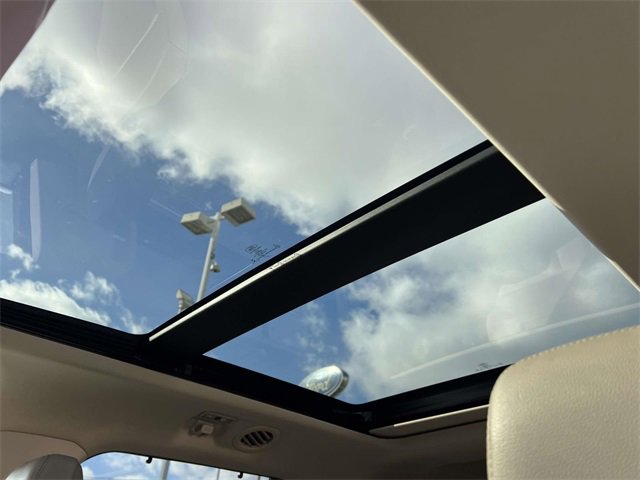 Certified 2023 Ford Explorer Limited w/ Equipment Group 301A image 25