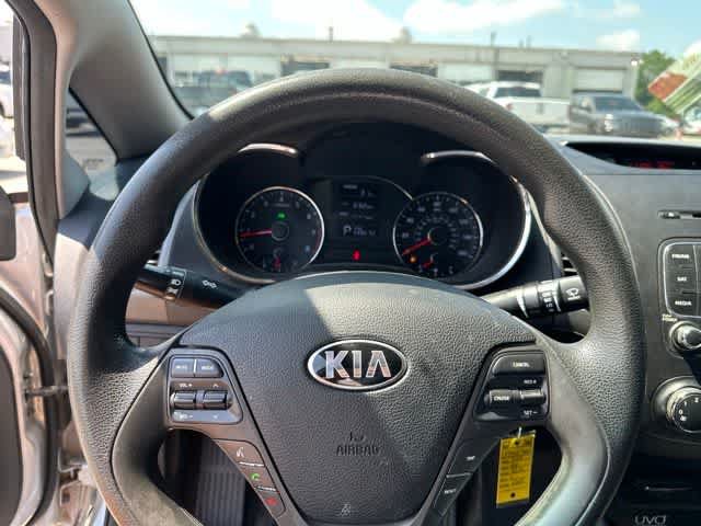 Used 2015 Kia Forte LX w/ Popular Package FWD image 9