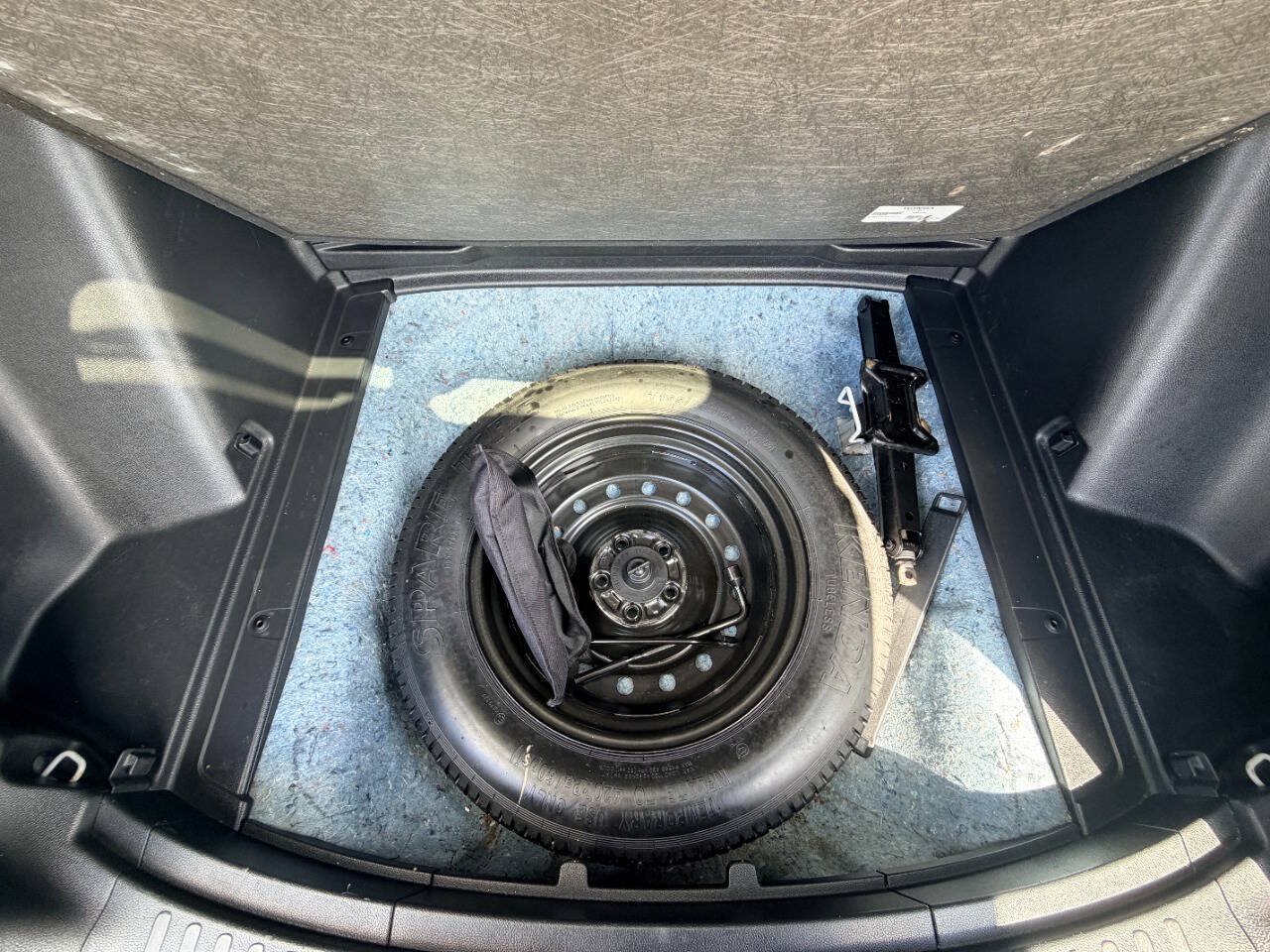 Used 2019 Honda CR-V EX image 8