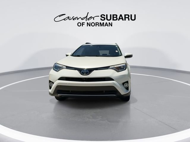 Used 2018 Toyota RAV4 Limited w/ Advanced Technology Package AWD/4WD image 4