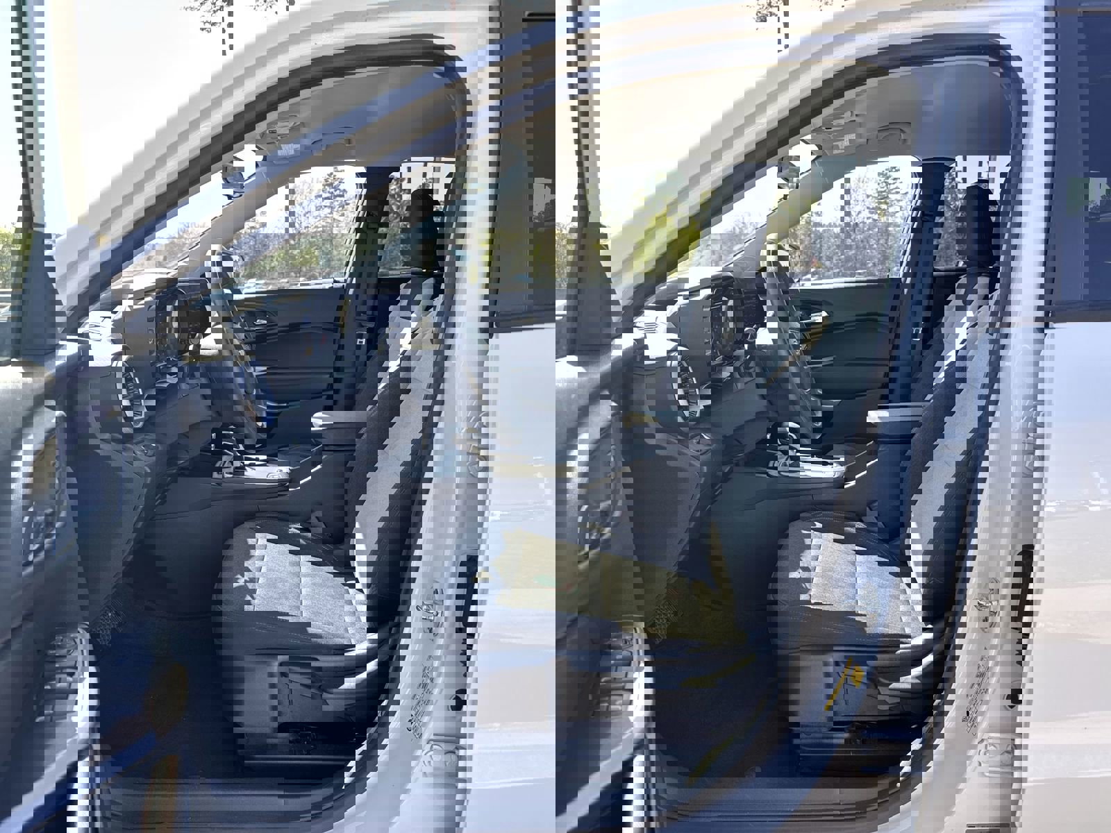 Used 2024 Chevrolet Trax LS image 16