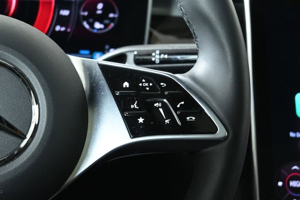 Certified 2025 Mercedes-Benz GLC 300 4MATIC image 16