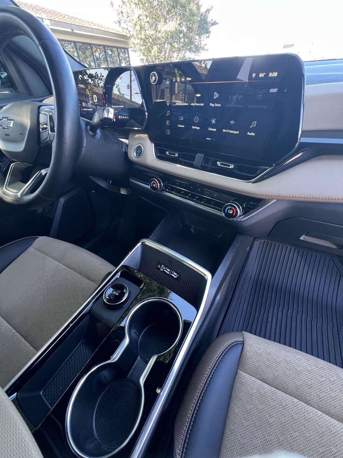 Used 2026 Chevrolet Equinox ACTIV FWD image 25