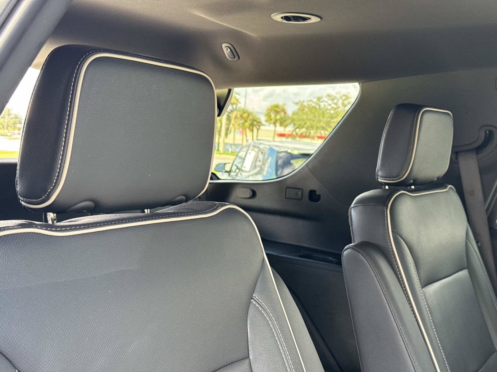 Used 2025 Chevrolet Tahoe Premier RWD image 24