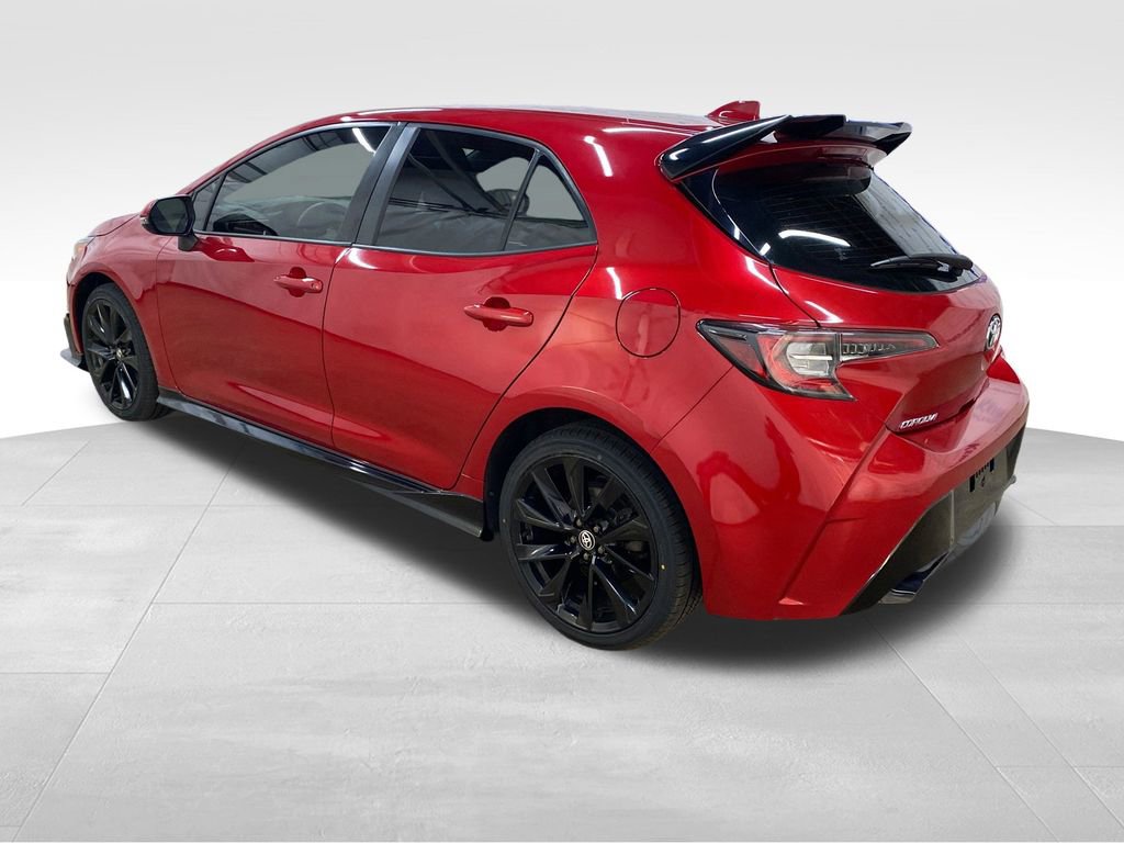 Used 2021 Toyota Corolla SE w/ Special Edition image 3