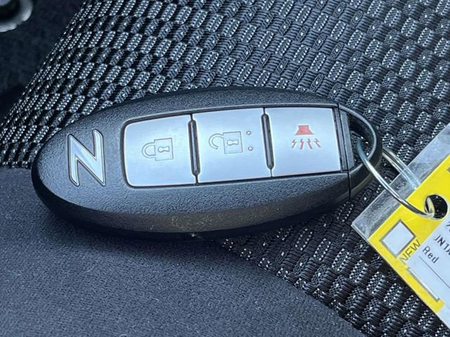 Used 2017 Nissan 370Z w/ Sport Package image 30