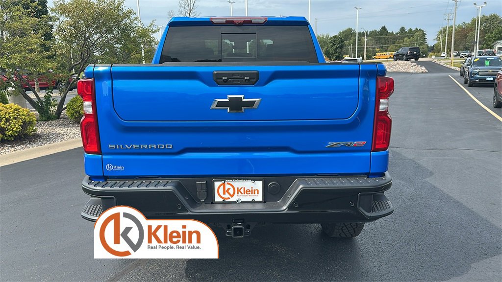 New 2026 Chevrolet Silverado 1500 ZR2 image 7