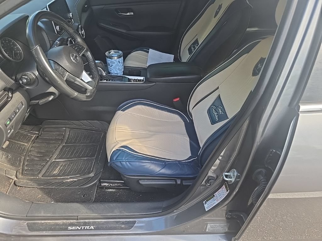 Used 2022 Nissan Sentra SV FWD image 9