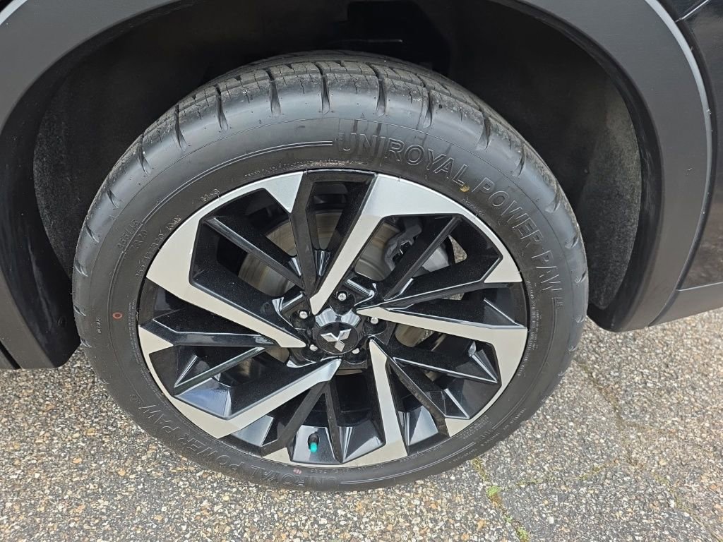 Used 2022 Mitsubishi Outlander SE AWD/4WD image 8
