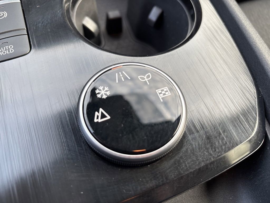 Certified 2026 Nissan Rogue SV AWD/4WD image 31