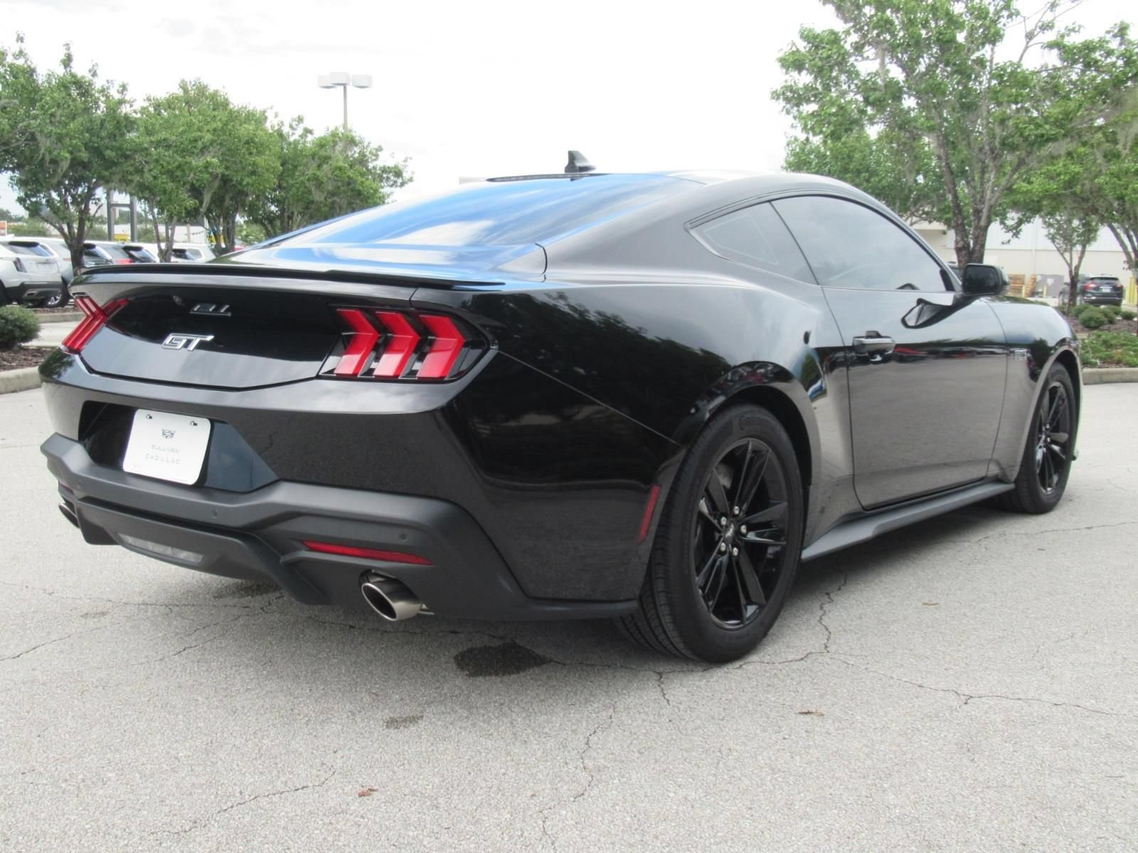 Used 2025 Ford Mustang GT RWD image 8