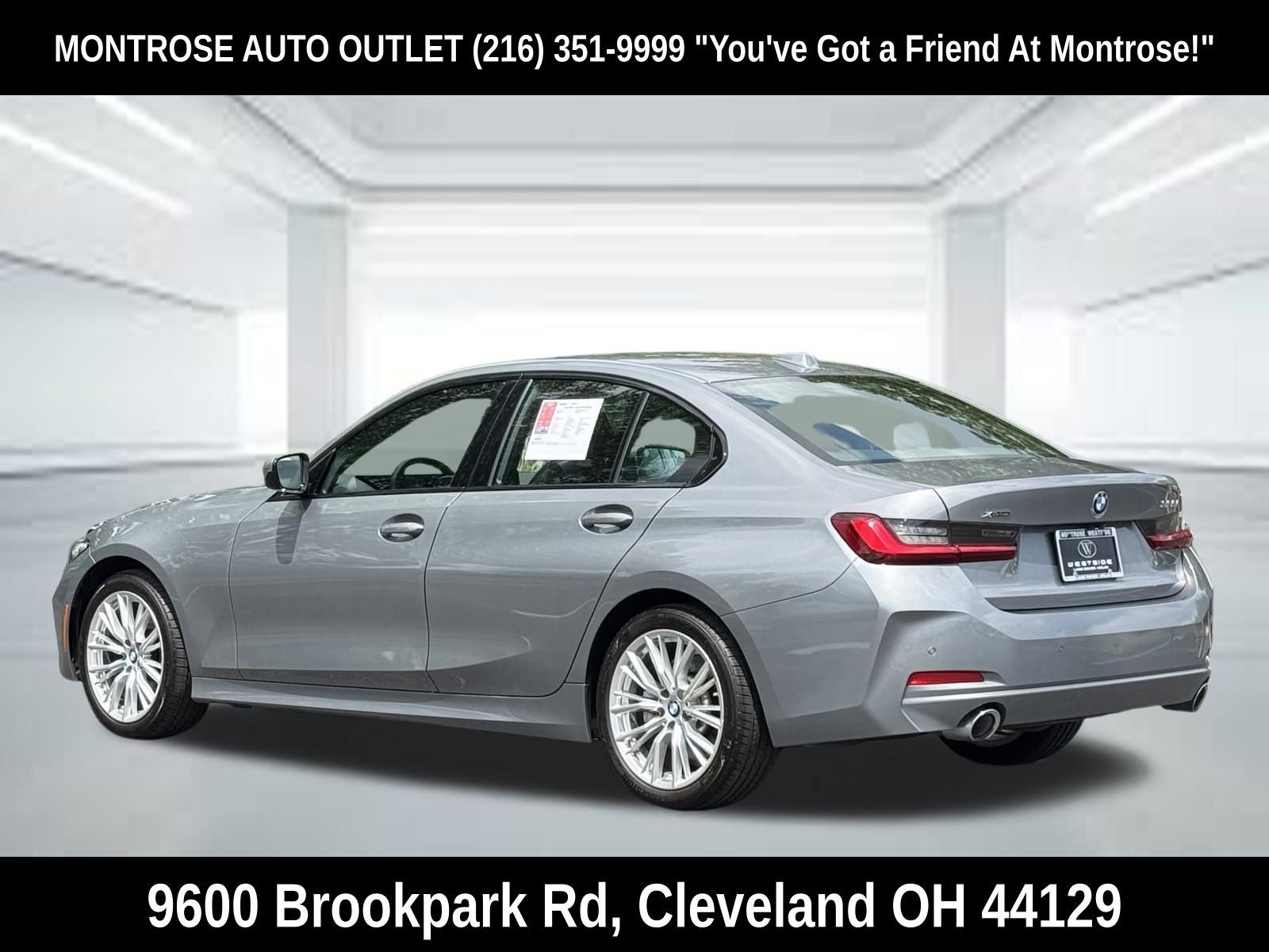 Used 2023 BMW 330i xDrive Sedan AWD/4WD image 6