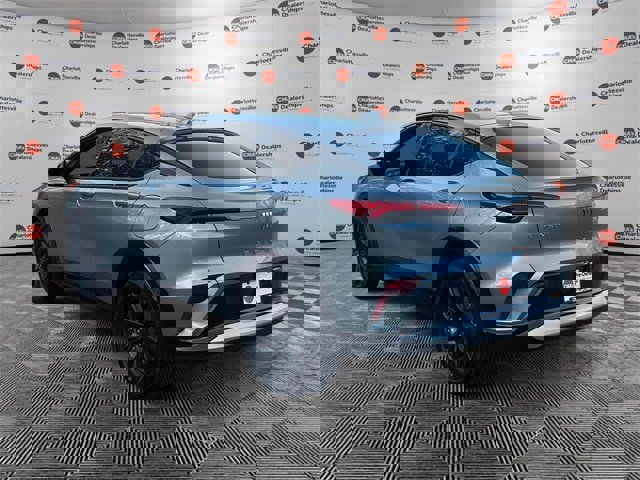 Used 2024 Buick Envista Sport Touring image 3