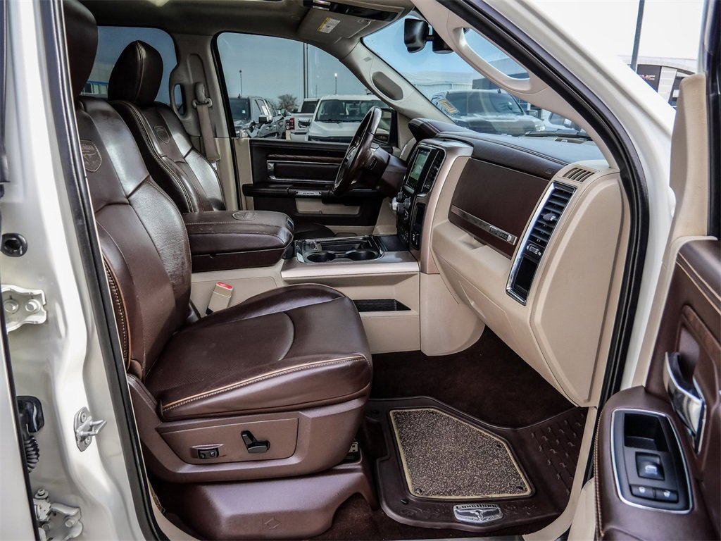 Used 2018 RAM 1500 Laramie Longhorn image 15