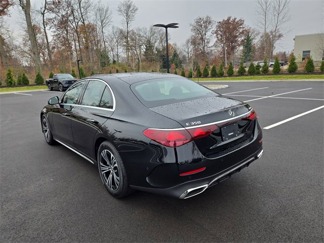 New 2026 Mercedes-Benz E 350 4MATIC Sedan image 5