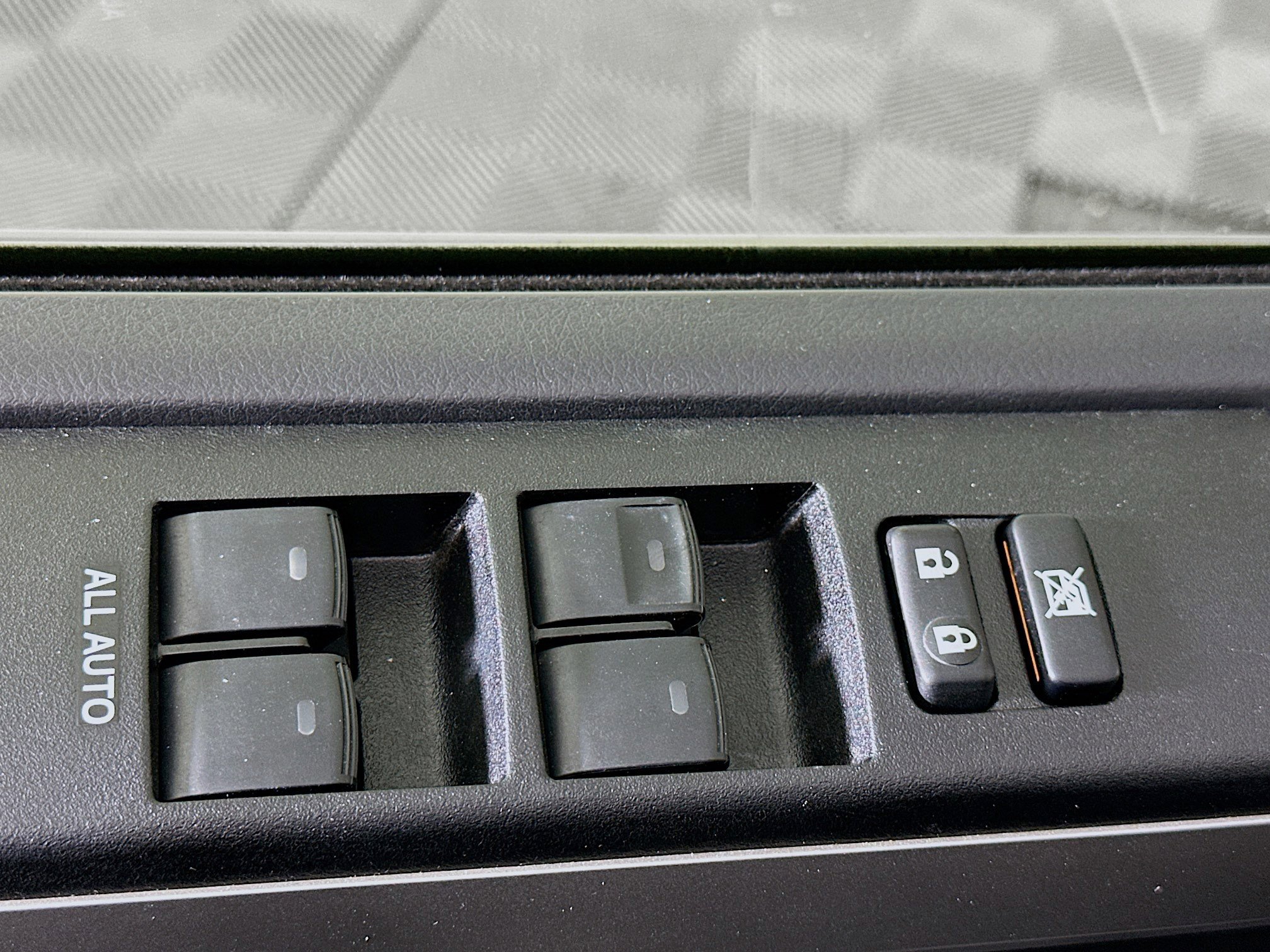 Used 2024 Toyota 4Runner SR5 image 15