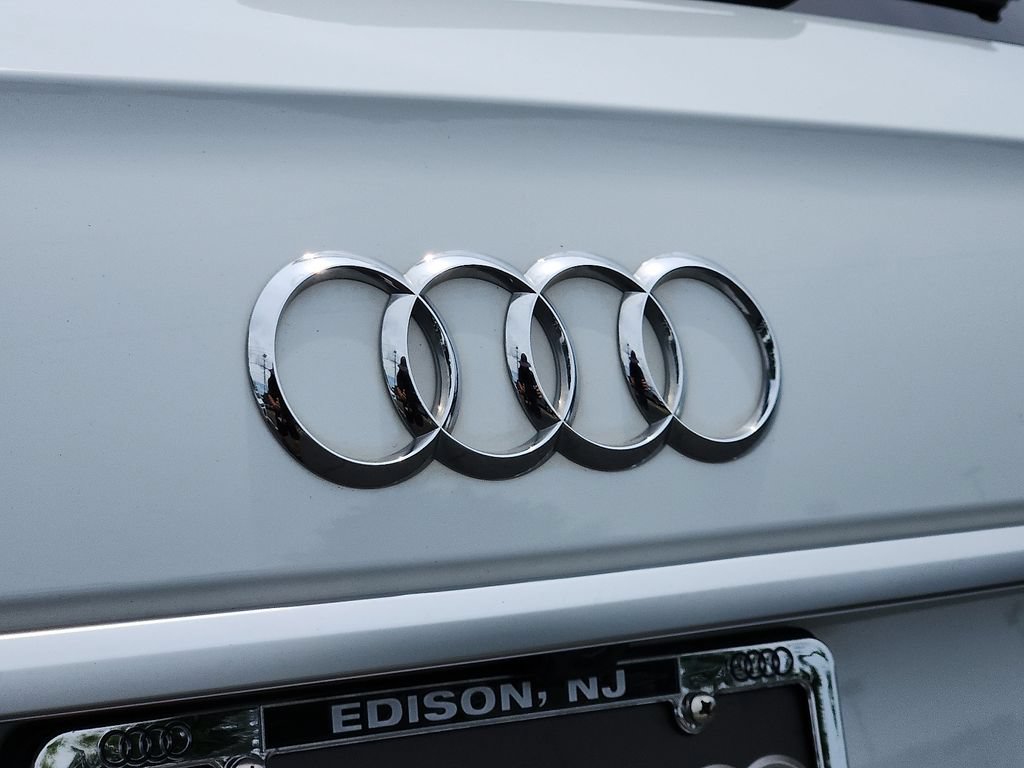 Used 2024 Audi Q5 Premium AWD/4WD image 29