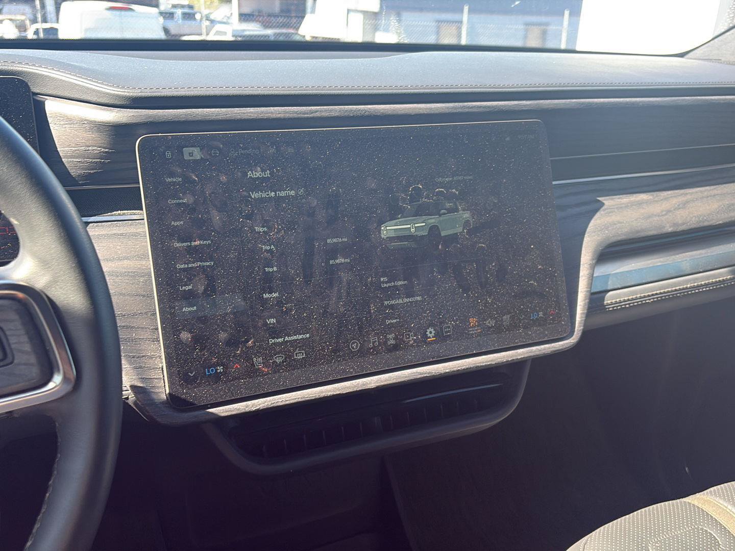 Used 2022 Rivian R1S Launch Edition AWD/4WD image 11