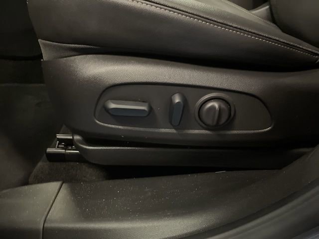 Used 2023 Chevrolet TrailBlazer ACTIV w/ Sun and Liftgate Package image 12