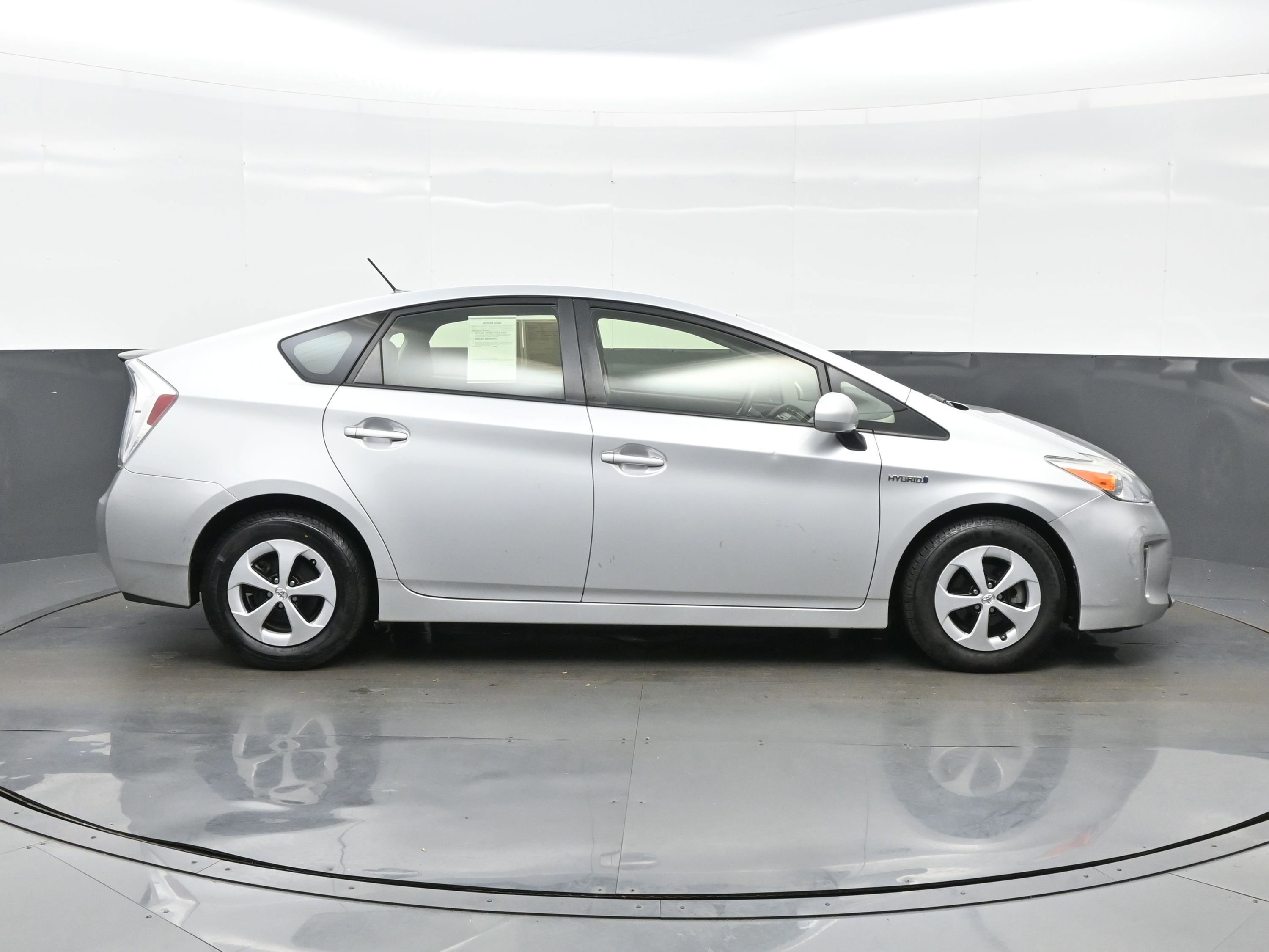 Used 2015 Toyota Prius Three FWD image 7