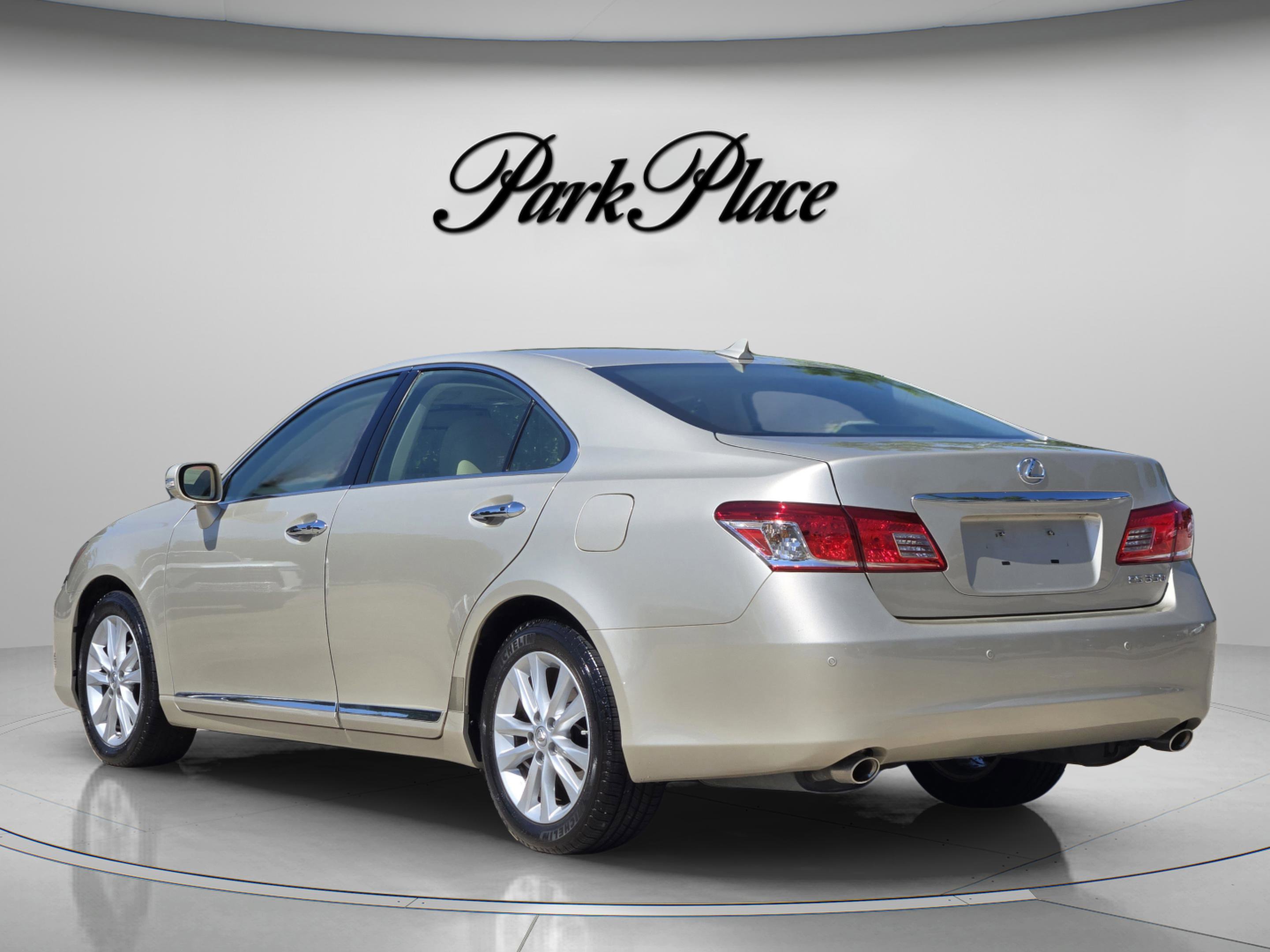 Used 2011 Lexus ES 350 FWD image 3