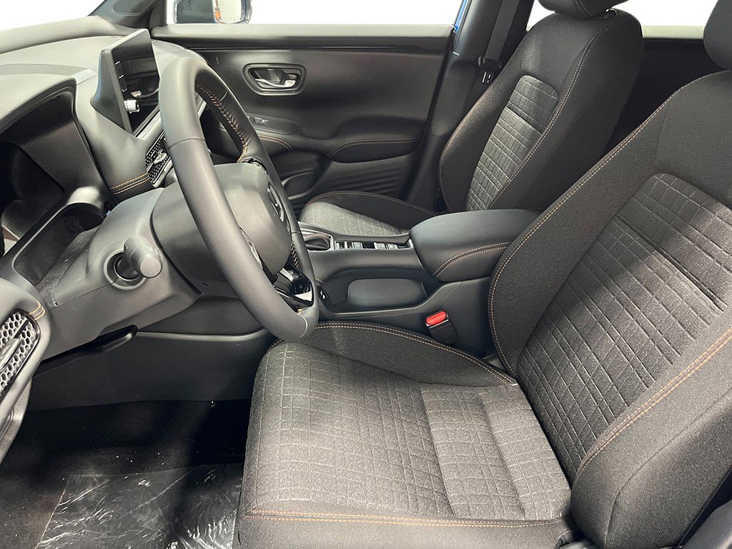 New 2026 Honda HR-V Sport image 16