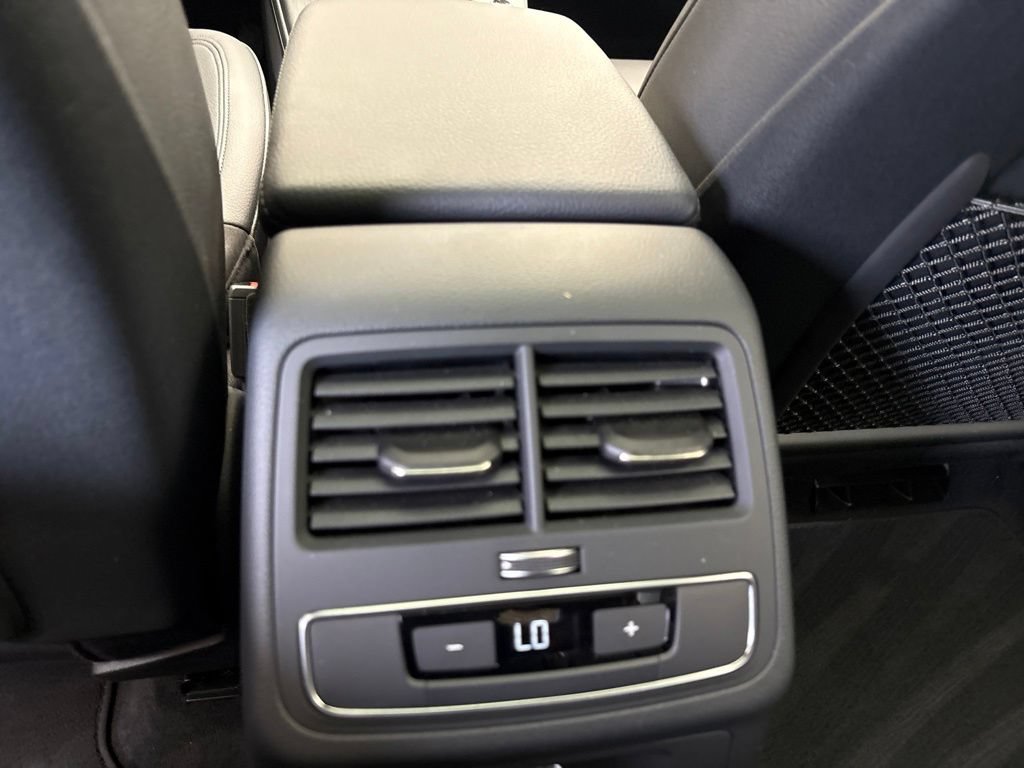 Used 2018 Audi A4 2.0T Premium w/ Convenience Package AWD/4WD image 22