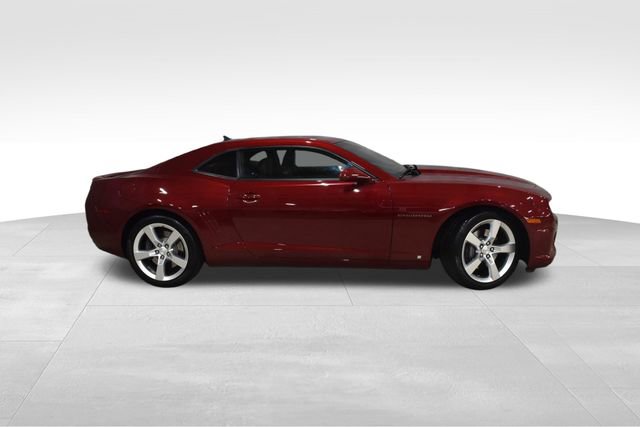 Used 2010 Chevrolet Camaro SS w/ RS Package RWD image 3