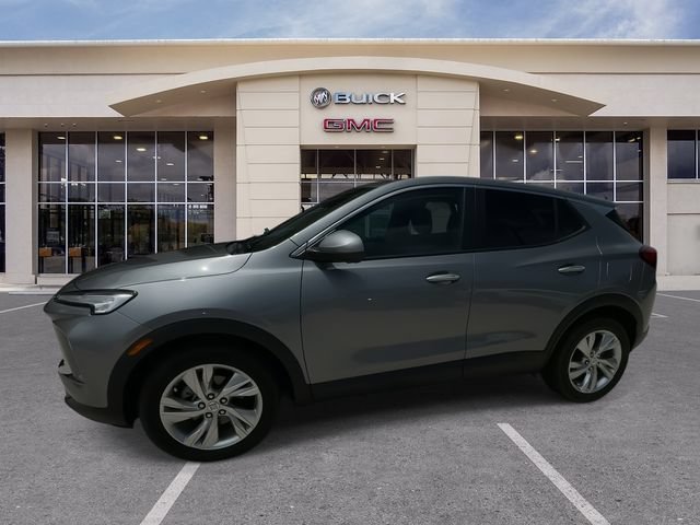 Certified 2024 Buick Encore GX Preferred w/ Advanced Technology Package FWD image 7