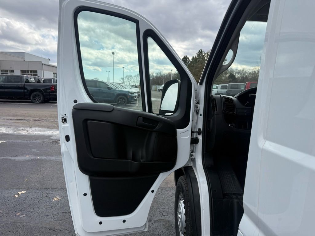 New 2025 RAM ProMaster 1500 w/ Cold Weather Group image 23