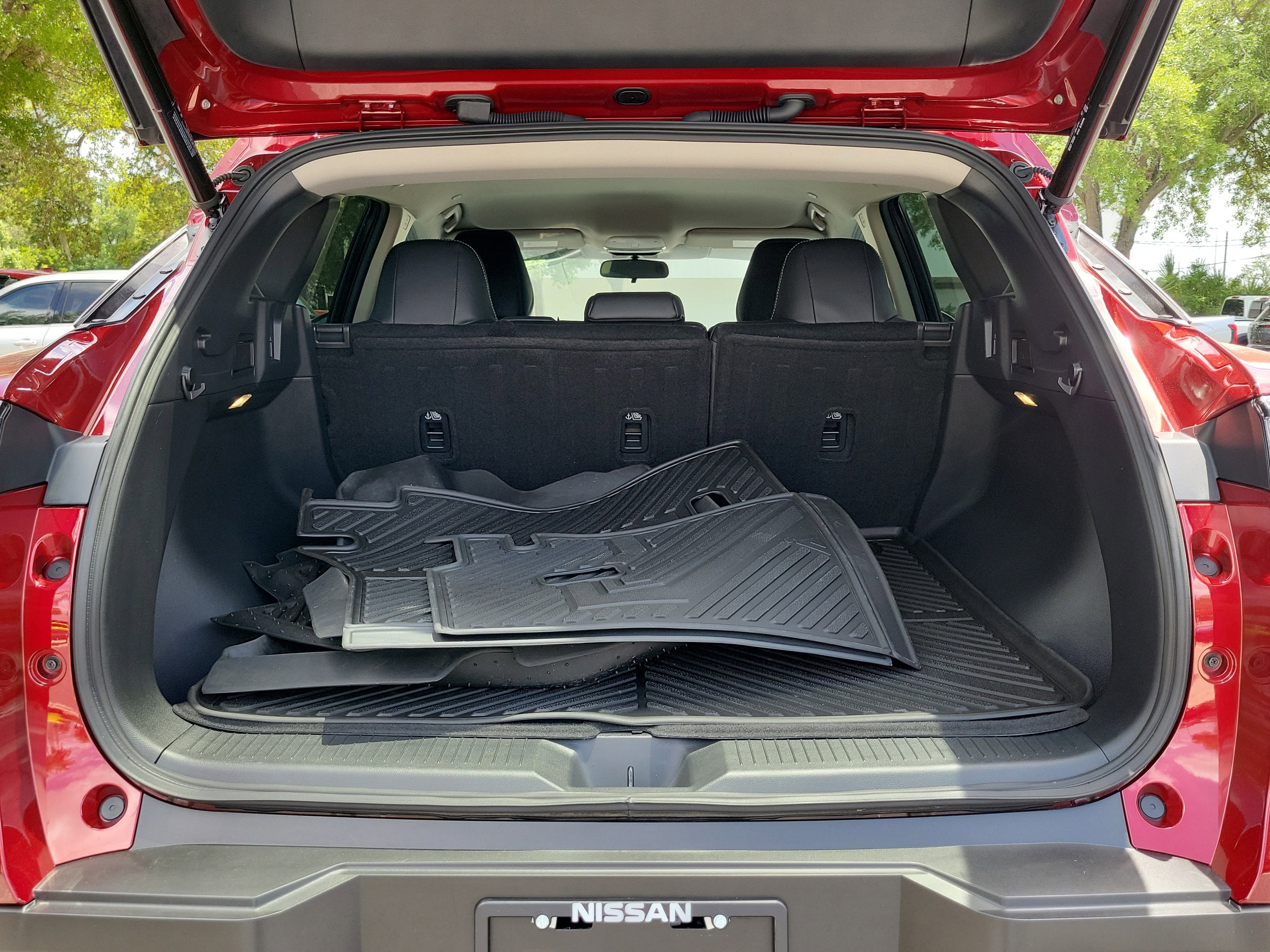 Certified 2025 Nissan Murano SV AWD/4WD image 9